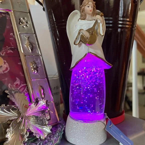 NEW Angel color-changing Night Light Glitter Snow Globe by Roman, Gift-able! - Picture 12 of 14
